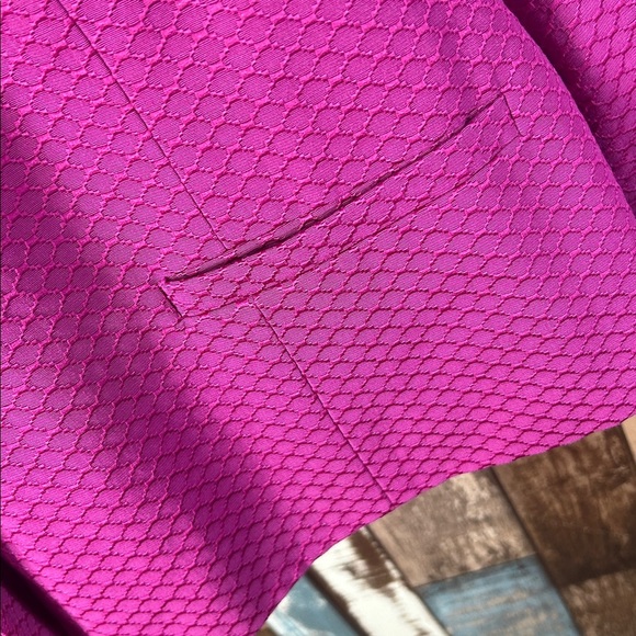 Liz Baker Fuchsia Textured Blazer - Picture 8 of 15